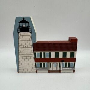 The Cat's Meow Village Turkey Point Light Maryland Women Light Keepers 1997 Wood
